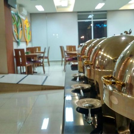Utc Dago Hotel Bandung Buitenkant foto